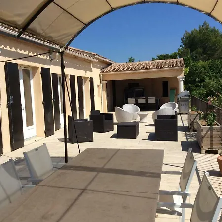 Villa Residences Les Bernardins *